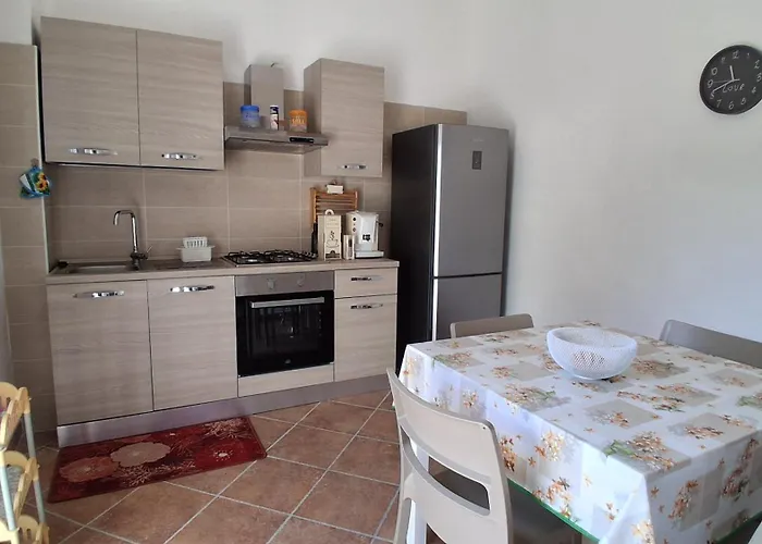 Cilento House Relax Casa Nel * פאלינורו